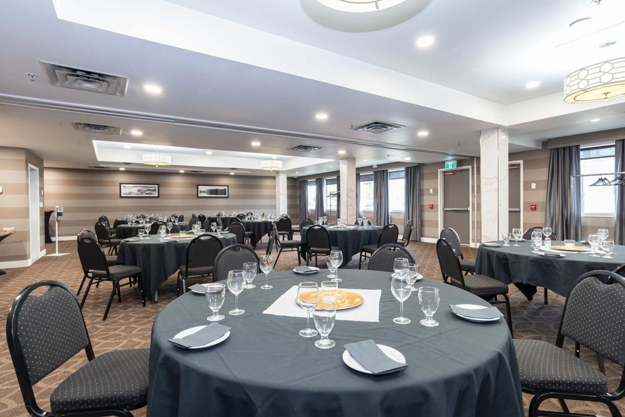 Sandman Hotel Grande Prairie Luaran gambar